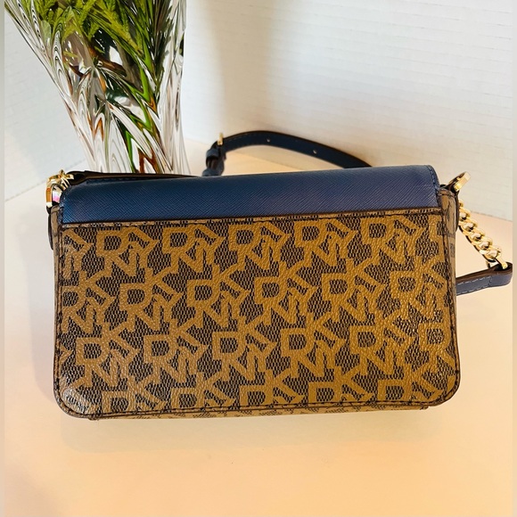 DKNY Mini “Sloana” Crossbody Shoulder Flap Logo Bag Blue/Brown Signature - Picture 9 of 11